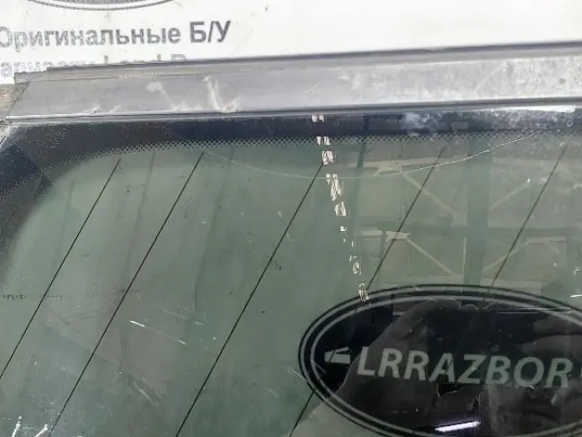 Стекло кузовное глухое правое Range Rover L322