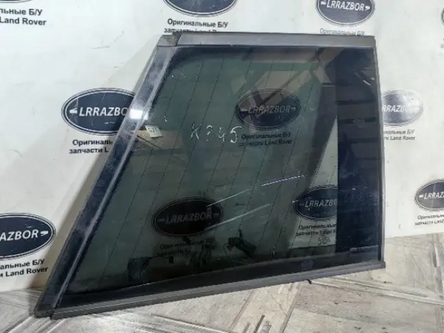 Стекло кузовное глухое правое Range Rover L322