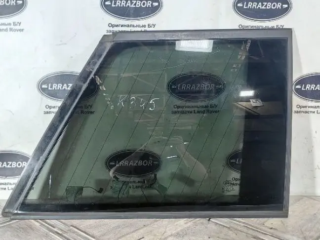 Стекло кузовное глухое правое Range Rover L322