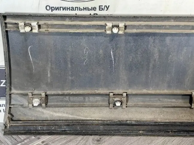 Молдинг двери левый передний Range Rover 3 L322