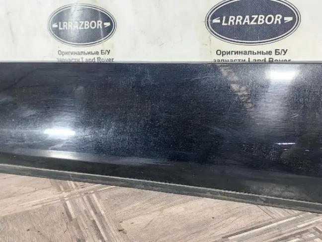 Молдинг двери левый передний Range Rover 3 L322