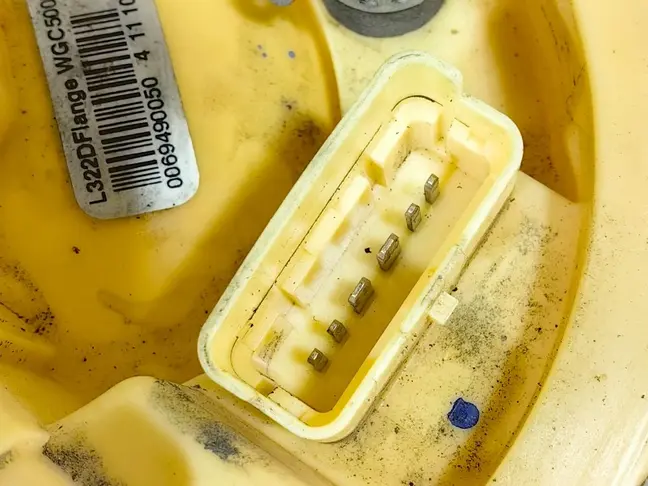 Крышка топливного бака Range Rover 3 L322 448DT