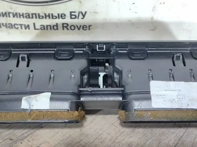 Дефлектор воздуховода верхний Range Rover L322