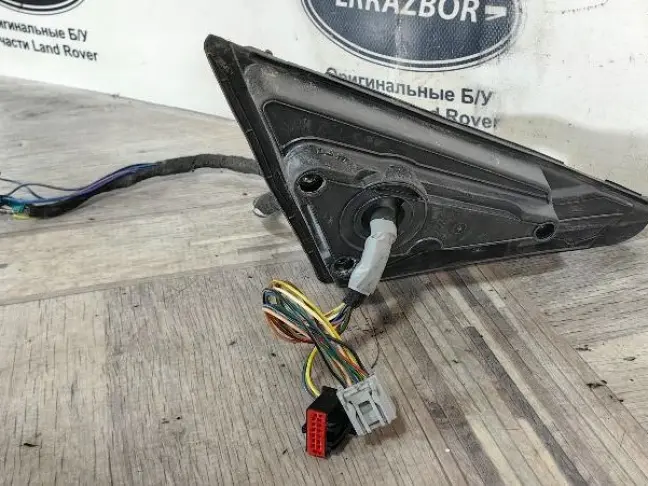 Кронштейн зеркала правый Range Rover L322 09-12