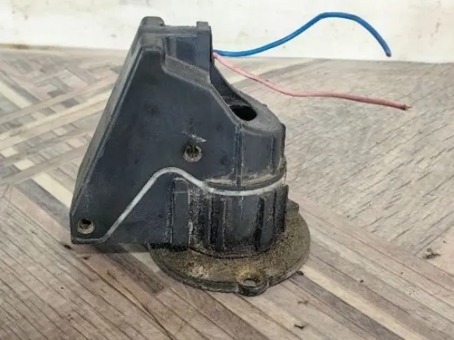 Моторчик зеркала правый Range Rover L322 09-12