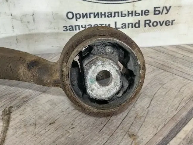 Рычаг передний нижний правый Range Rover L322