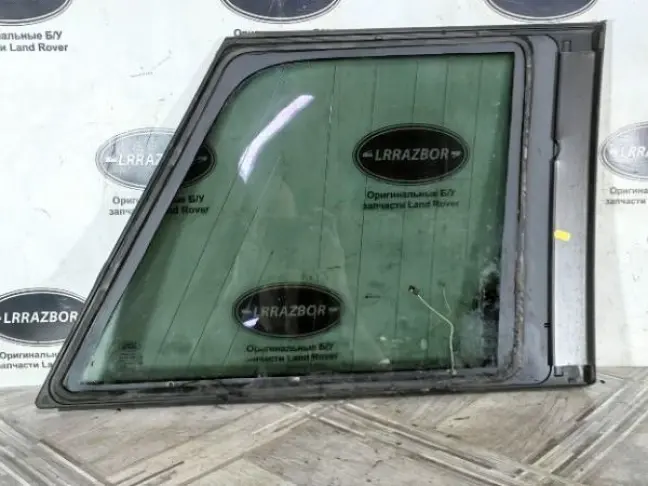 Стекло кузовное глухое левое Range Rover L322
