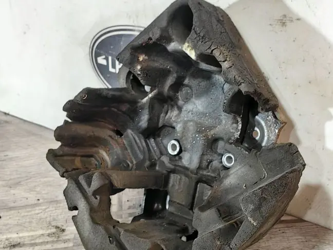 Кожух ТНВД Range Rover 3 L322 4.4 448DT