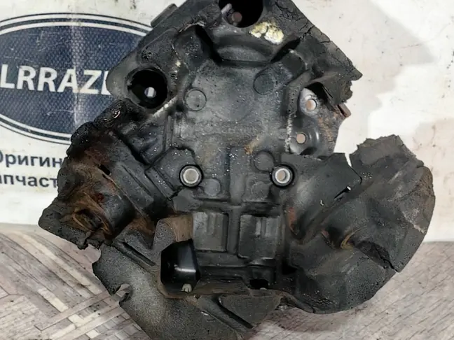 Кожух ТНВД Range Rover 3 L322 4.4 448DT