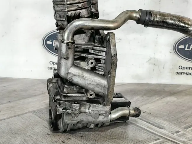 Клапан ЕГР Range Rover 3 L322 448DT