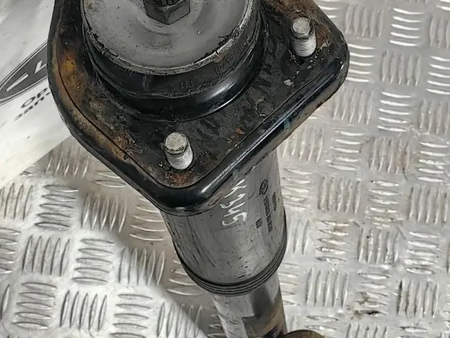 Амортизатор задний левый Range Rover L322 09-12