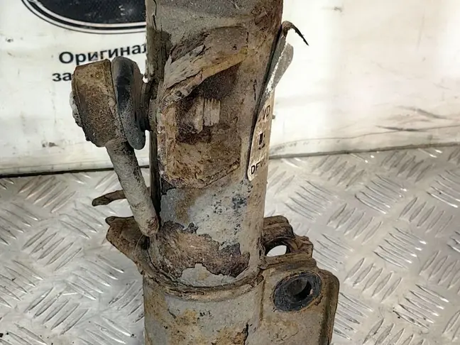 Стойка передняя левая CVD Range Rover L322 09-12