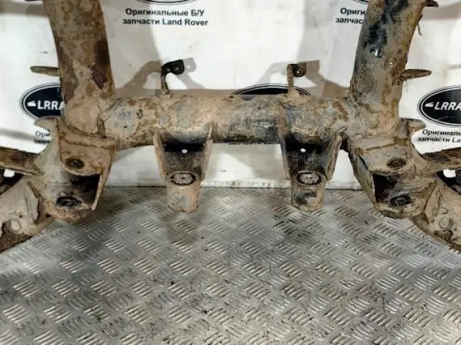 Подрамник задний Range Rover L322 2005-2012