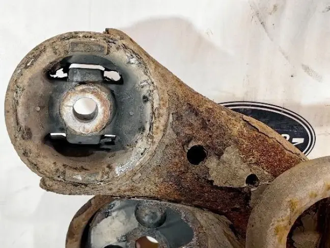 Подрамник задний Range Rover L322 2005-2012