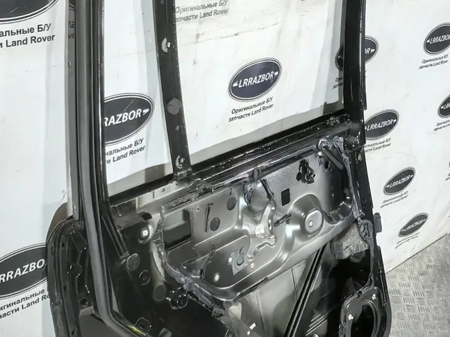 Дверь задняя левая Range Rover L322 2002-2012