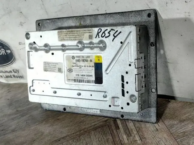Усилитель музыки Land Rover Range Rover L322 09-12: фото #6
