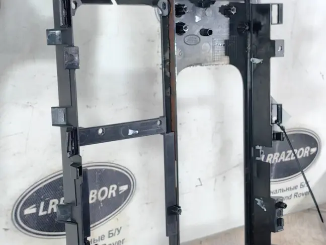 Вставка консоли центр Range Rover 3 L322 2007-2012