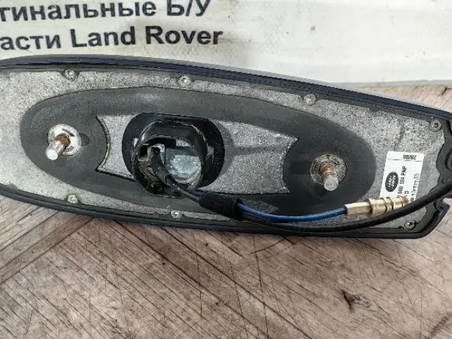 Антенна плавник на крышу Range Rover 3 L322 05+