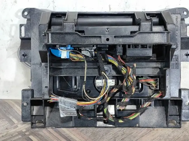 Блок управления климатом Range Rover L322 07-09