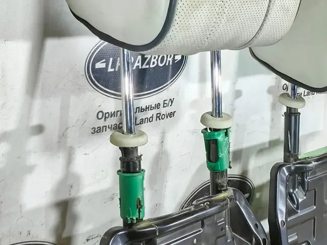 Подголовники передние Range Rover L322 02-09