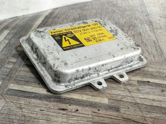 Блок розжига ксенона Range Rover 3 L322 05-09