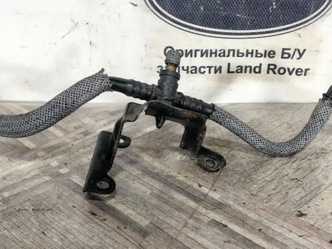 Трубка топливная Range Rover 3 L322 3.6