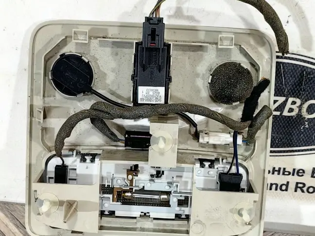 Плафон салонный Land Rover Freelander 2 2.2