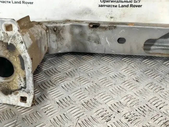 Усилитель передний Land Rover Freelander 2 2.2