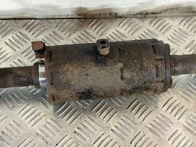 Стабилизатор задний Range Rover Sport L320 3.6