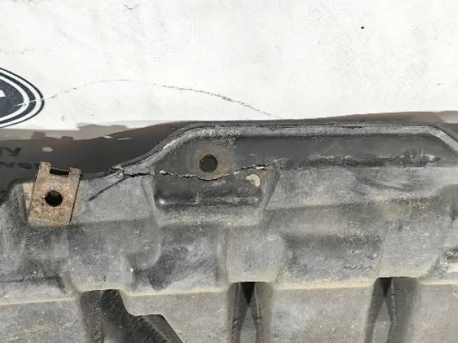 Защита пыльник радиатора Range Rover L322 02-12