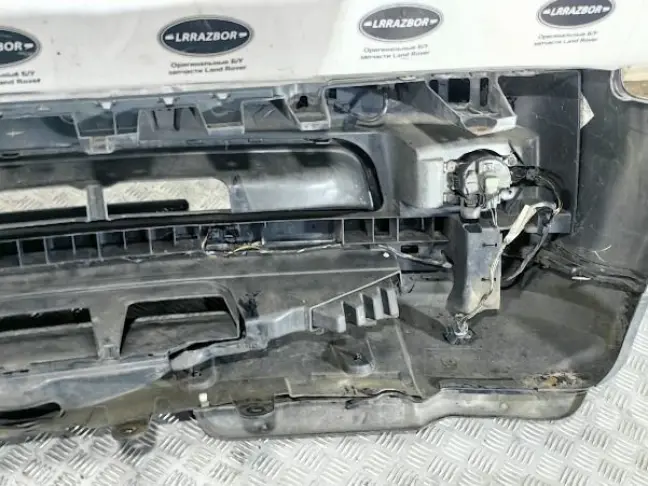 Бампер передний Range Rover Sport L320 рест