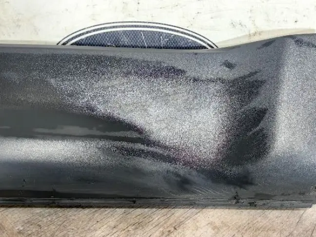 Молдинг двери задний левый  Range Rover Sport 320