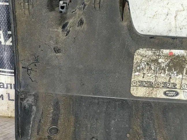 Заглушка бампера для Land Rover Sport L320 09-13