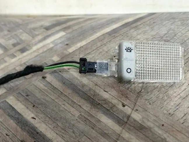 Плафон салонный Range Rover Sport L320 05-12