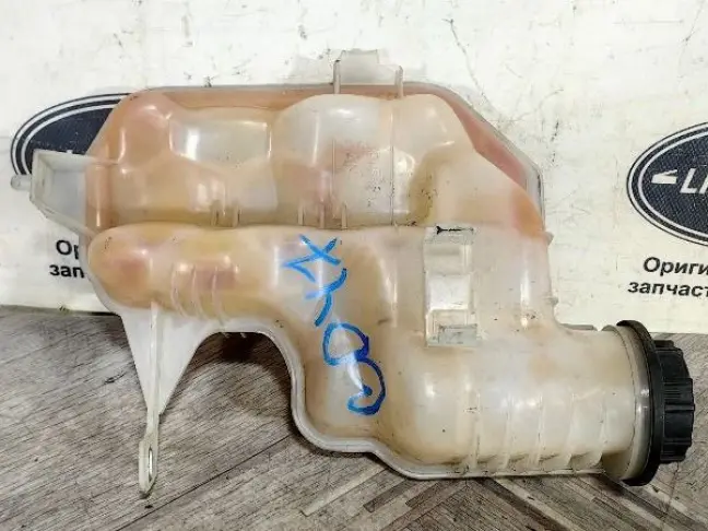 Бачок расширительный Range Rover Sport L320