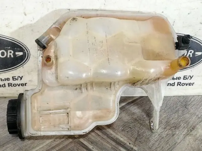 Бачок расширительный Range Rover Sport L320