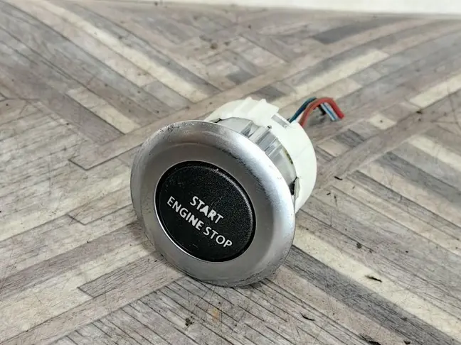 Кнопка запуска двигателя Discovery 4/ Sport L320