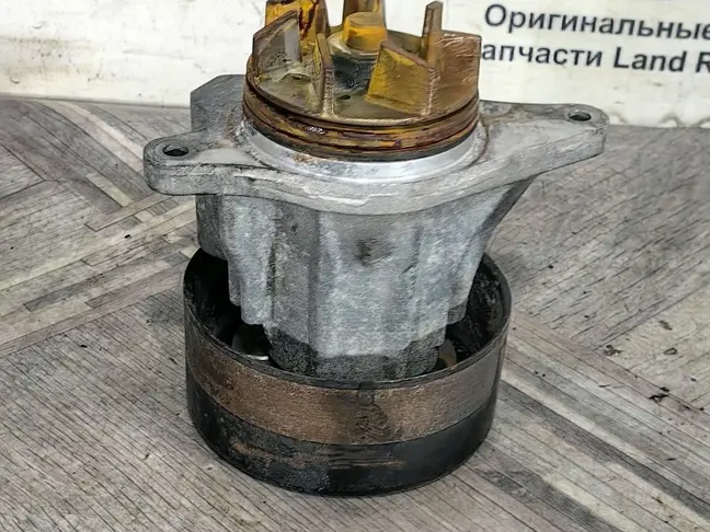 Помпа Land Rover DISCOVERY 4 3.0 L319