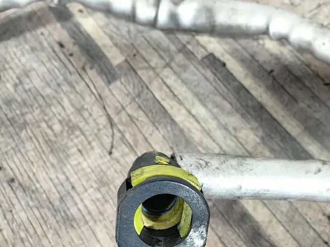 Трубка вакуумная  Range Rover Sport 3.0