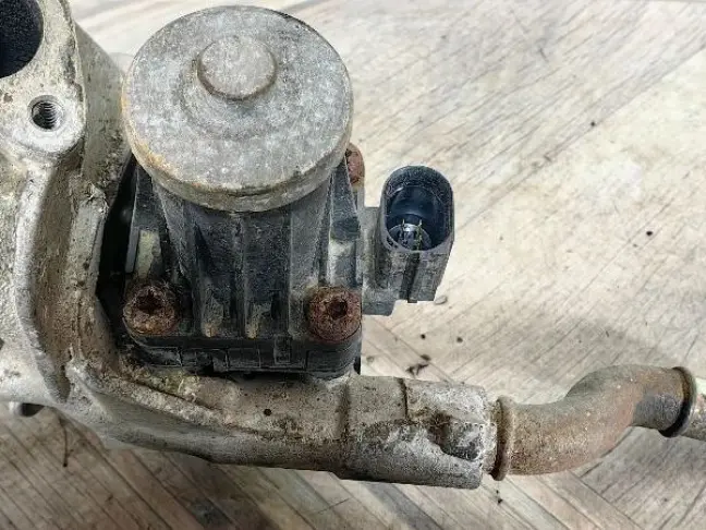 Клапан ЕГР правый Land Rover DISCOVERY 4 L319 3.0