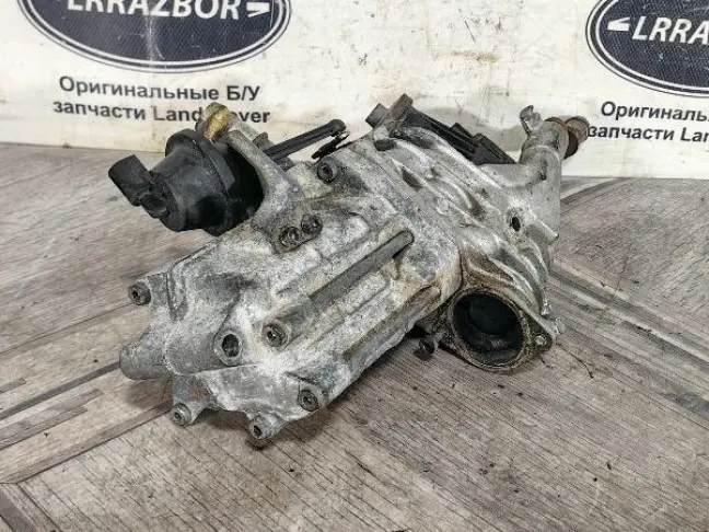 Клапан ЕГР правый Land Rover DISCOVERY 4 L319 3.0
