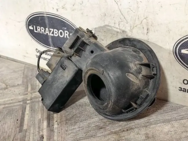 Лючок бензобака Land Rover Freelander 2 2.2