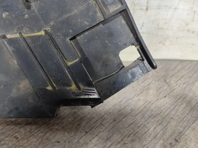 Площадка фары правая Land Rover Freelander 2 2.2