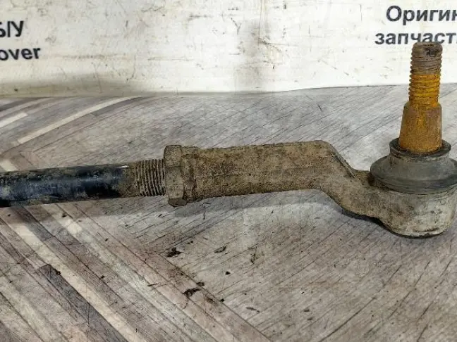 Тяга рулевая с наконечником правым Freelander 2