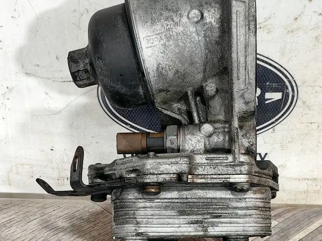 Корпус масляного фильтра Freelander 2 2.2