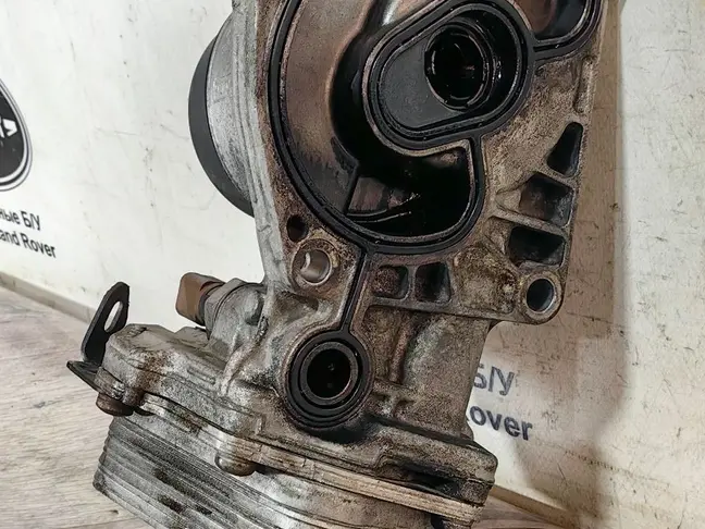 Корпус масляного фильтра Freelander 2 2.2