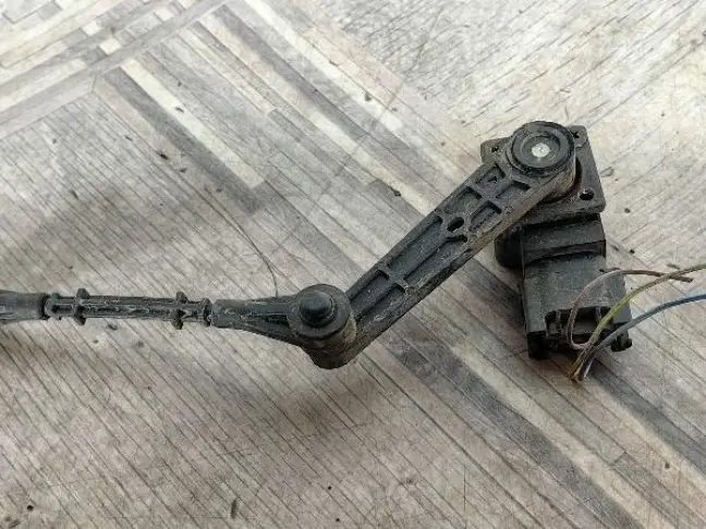 Датчик положения кузова задний RRS L320 рест