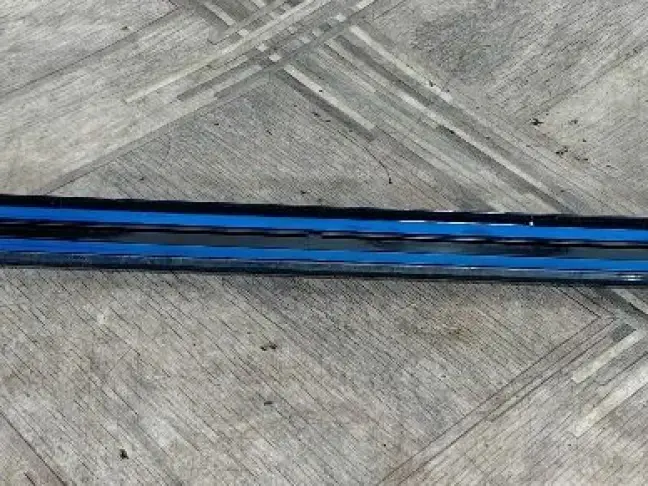 Молдинг крыши правый DISCOVERY 3 L319 05-09