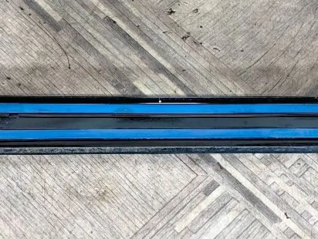 Молдинг крыши правый DISCOVERY 3 L319 05-09