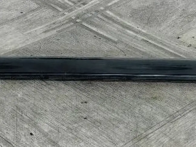 Молдинг крыши правый DISCOVERY 3 L319 05-09